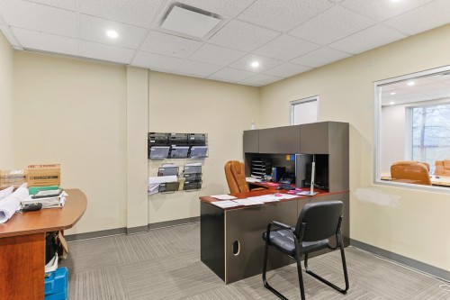 Bureau - H-250 Boul. Ford, Châteauguay, QC - Indoor Photo Showing Office