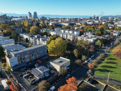 941 Kings Rd, Victoria, BC 