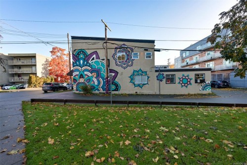 941 Kings Rd, Victoria, BC 