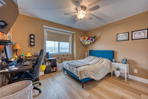 1501 15Th Avenue, Vernon, BC - Indoor Photo Showing Bedroom