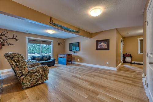 1501 15Th Avenue, Vernon, BC - Indoor