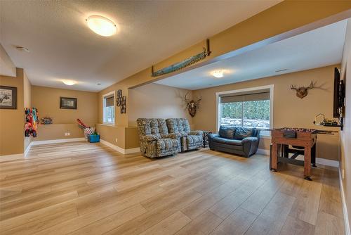 1501 15Th Avenue, Vernon, BC - Indoor