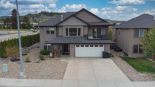 1501 15Th Avenue, Vernon, BC - Outdoor With Facade