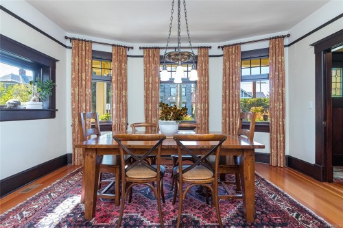 606 Niagara St, Victoria, BC 