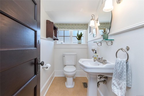 606 Niagara St, Victoria, BC 