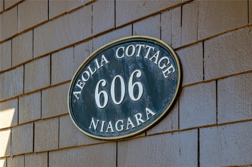606 Niagara St, Victoria, BC 