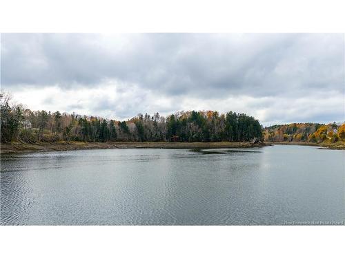 - L'Etete Rd, St George, NB 