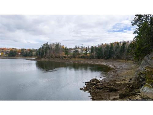 - L'Etete Rd, St George, NB 