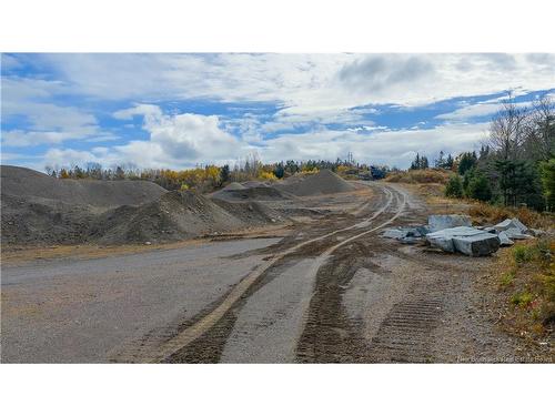 - L'Etete Rd, St George, NB 