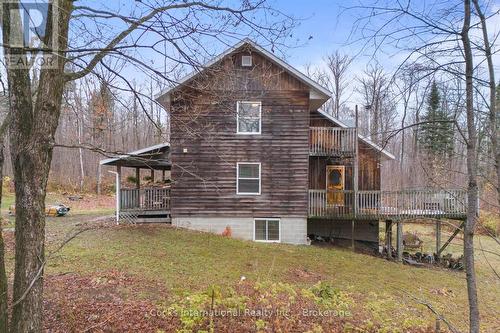 621 Chapman Strong Road, Strong, ON - Outdoor