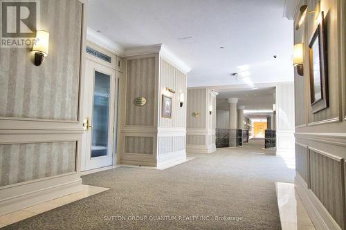 716 - 25 Kingsbridge Garden Circle, Mississauga, ON - Indoor Photo Showing Other Room