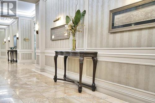 716 - 25 Kingsbridge Garden Circle, Mississauga, ON - Indoor Photo Showing Other Room