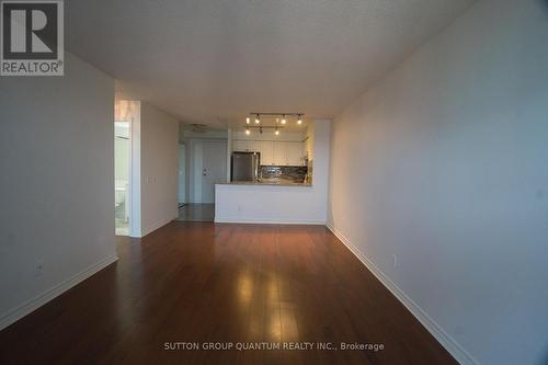 716 - 25 Kingsbridge Garden Circle, Mississauga, ON - Indoor Photo Showing Other Room