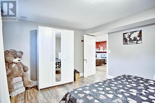 8060 Beaverdams Road N, Niagara Falls, ON - Indoor Photo Showing Bedroom