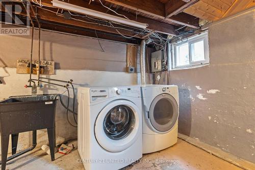 16 Locust Street, Welland (Prince Charles), ON - Indoor Photo Showing Laundry Room