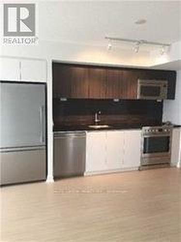 2605 - 75 Queens Wharf Road, Toronto, ON - Indoor Photo Showing Kitchen