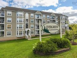 105 168 Green Village Lane  Dartmouth, NS B2Y 0A2