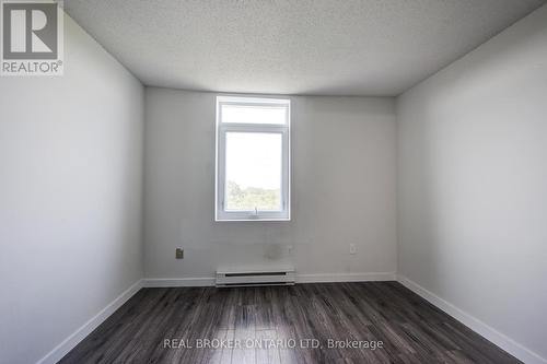 803 - 45 Pond Mills Road, London South (South J), ON - Indoor Photo Showing Other Room