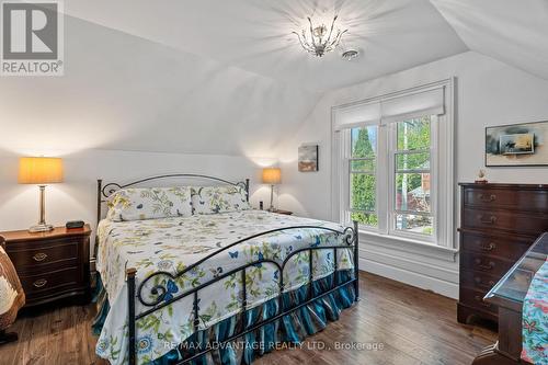 32 St Andrew Street S, St. Marys, ON - Indoor Photo Showing Bedroom