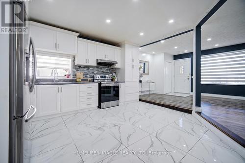 201 Emerson Avenue, London South, ON - Indoor Photo Showing Kitchen With Stainless Steel Kitchen With Upgraded Kitchen