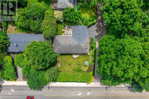 4306 Lakeshore Road, Burlington, ON - Outdoor