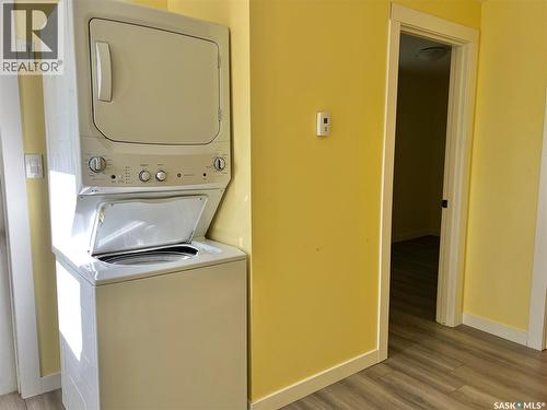113-117 Second Street E, Yellow Creek, SK - Indoor Photo Showing Laundry Room