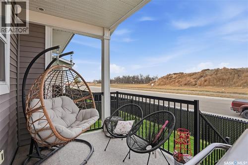 17 600 Maple Crescent, Warman, SK - Outdoor