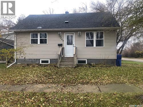 240 3rd AVENUE W  Canora, SK S0A 0L0