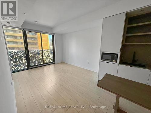 1413 - 55 Charles Street, Toronto, ON - Indoor With Fireplace