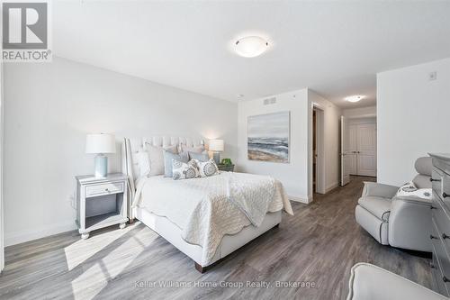 102 - 99A Farley Road, Centre Wellington (Fergus), ON - Indoor Photo Showing Bedroom