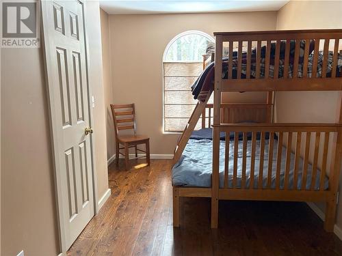 314 Perry Ave, Killarney, ON - Indoor Photo Showing Bedroom