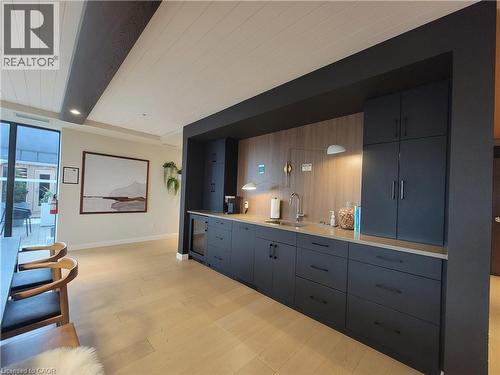 741 King Street W Unit# 301, Kitchener, ON - Indoor