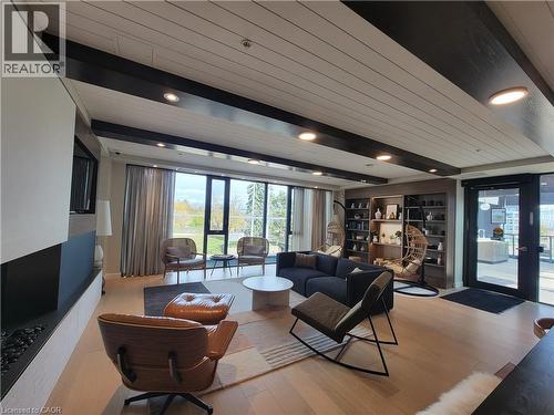 Sitting area - 741 King Street W Unit# 301, Kitchener, ON - Indoor