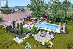 100 BAY BREEZE STREET  Prince Edward County (Ameliasburg Ward), ON K8N 4Z7