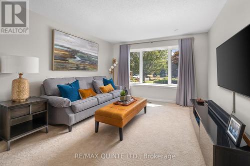 100 Bay Breeze Street, Prince Edward County (Ameliasburg Ward), ON - Indoor Photo Showing Living Room