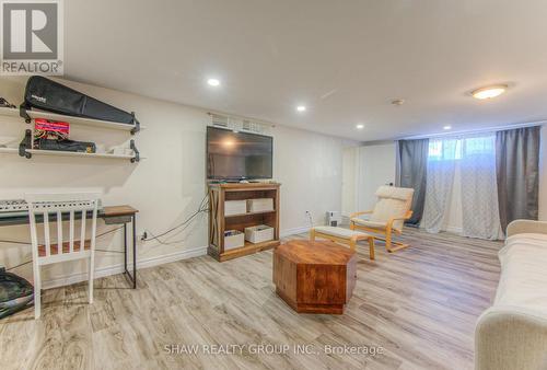 495 Melvin Avenue, Hamilton, ON - Indoor