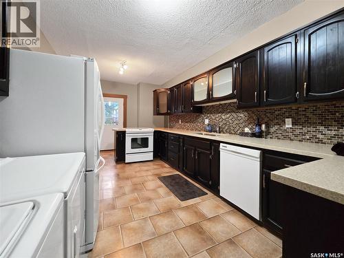 304 Eberts Street, Indian Head, SK - Indoor Photo Showing Kitchen
