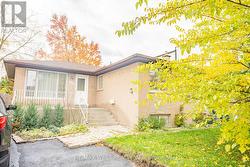 UPPER - 235 PLEASANT AVENUE  Toronto, ON M2M 1M6