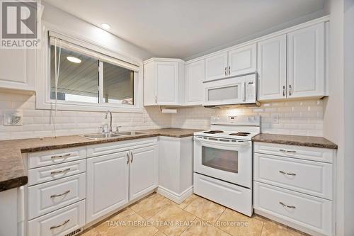 117 Keewatin Street S, Oshawa, ON - Indoor Photo Showing Kitchen With Double Sink
