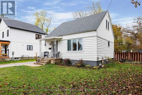 7 FAIR STREET  Collingwood, ON L9Y 2H6