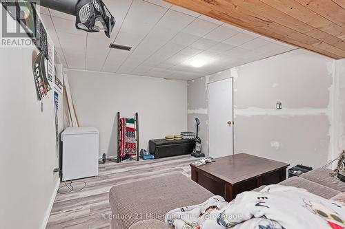 7 Fair Street, Collingwood, ON - Indoor