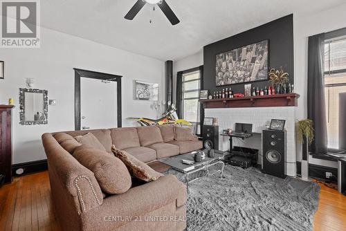 1 James Street W, Cobourg, ON - Indoor Photo Showing Living Room