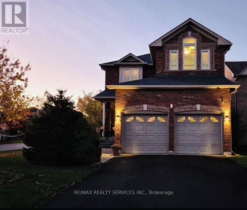 1 DAISY COURT  Brampton, ON L7A 1J8
