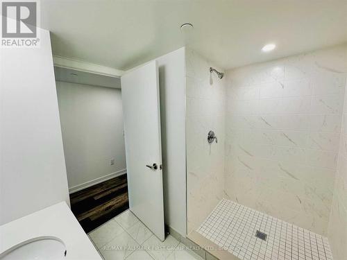 204 - 1480 Bayly Street, Pickering, ON - Indoor Photo Showing Bathroom