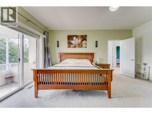 274 Country Estate Place, Vernon, BC - Indoor Photo Showing Bedroom