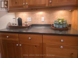 Lots of counter space! - 