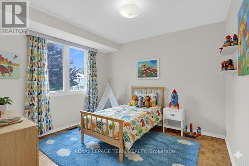 3rd bedroom - 26 Jackson Court, Ottawa, ON - Indoor Photo Showing Other Room