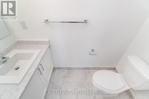 229 - 1062 Douglas Mccurdy Comm Court, Mississauga, ON - Indoor Photo Showing Bathroom