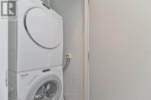 4103 - 80 John Street, Toronto, ON - Indoor Photo Showing Laundry Room