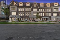 52 - 2150 TRAFALGAR ROAD  Oakville (Ro River Oaks), ON L6H 8A5